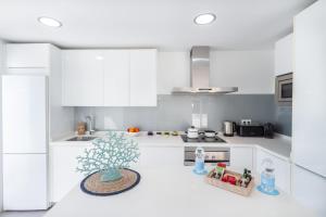 MARBELLA BANUS SUITES - Lis Banús Suite Apartment