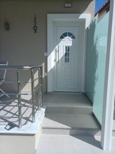 Villa Christos Family Bungalow Pachis Beach-Glyfoneri