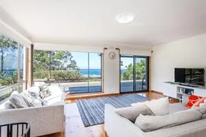 Kennett Bach - Kennett River