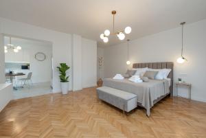 littleMore Studio Apartment