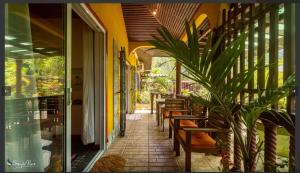 Effie Mountain View Gecko Villa