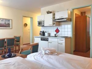 Hafenresidenz – Ferienwohnung 13 Dahlien