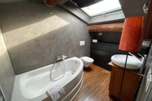 Riouffe 2 bedroom duplex apartment in the center of Cannes