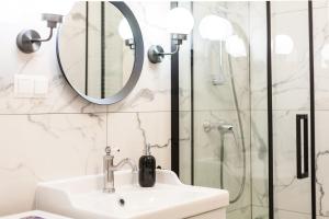 Vintage Sebastiana Apartment