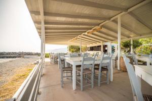 Mylos Seaside Experience