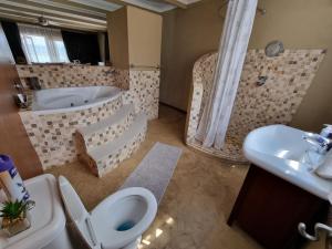 Watershed Guest House