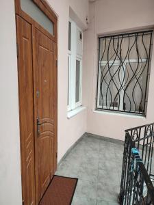 Апартаменти трехкімнатні в самому центрі для 6-х