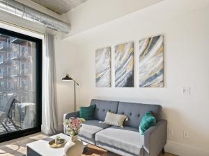 Clover Luxury High-Rise DownTown South Bend