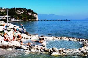 Near to lake and thermal baths with bicycles x you