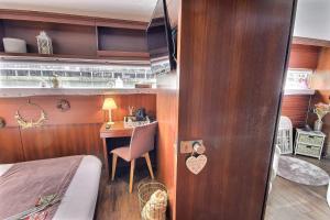 Hotels VIP Paris Yacht Hotel & Spa : photos des chambres