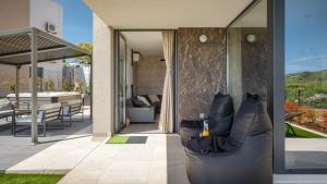 Royal Hilltop Residence