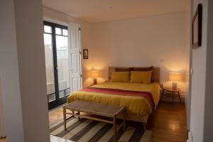 Spacious Studio w Balcony & AC by LovelyStay