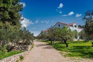 Bijaka Villas&apartments