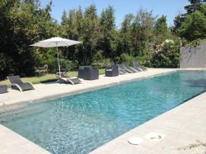 Maisons de vacances La Commanderie - 18 pers. Piscine privee chauffee : photos des chambres