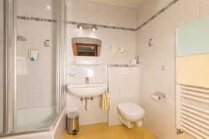 Standard Double Room room in Hotel Sporthof Austria