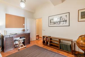 GuestHost - Mercato di SantAmbrogio Cozy Apartment