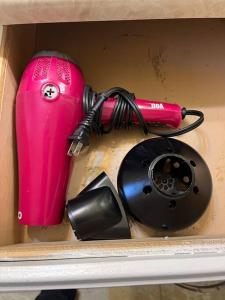 Main Floor Bright & Spacious Apartment