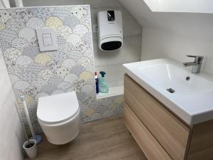 Maisons de vacances maison totalement renovee 3 chambres au coeur du village : photos des chambres