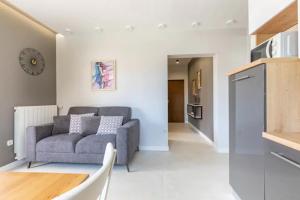 Apartments "Villa Antišin" with heated pool