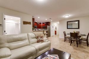 Oak Street #13