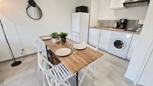 Appartements Gregbnb-com - T2 41m² (6) - Est - : photos des chambres