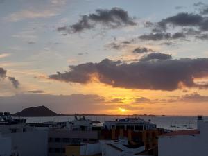 Precioso ático con vistas al mar Parking gratuito