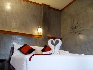 Safina Pool Villa Koh Lanta