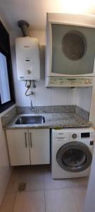 APTO BEIRAMAR NORTE - FRENTE PRO MAR