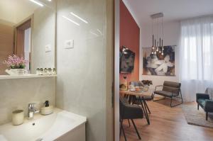 Emi Luxury Apartments