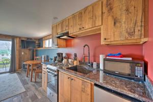 Slopeside Burke Mountain Condo w Fireplace!
