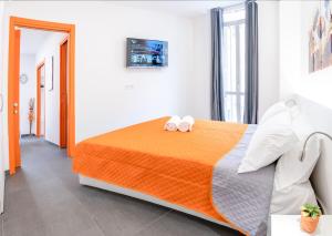 Colours Apartments & Rooms