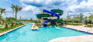 3 Bed condo Resort 4 miles - Disney