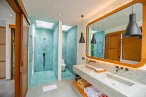 Villa Mango 2 - Amazing 4-bdr Villa in Berawa ! PERFECT LOCATION