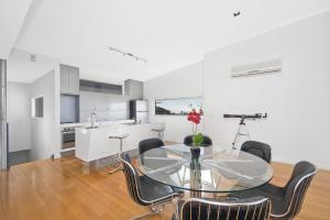 The Lookout - BYO Linen