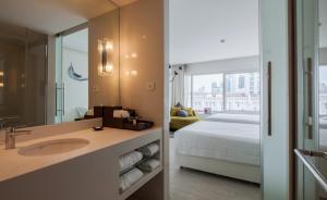 Centara Watergate Pavilion Hotel Bangkok