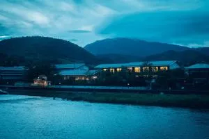 MUNI KYOTO by Onko Chishin - Shimo-saga