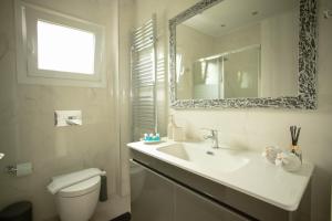 SantaCara City Apartment