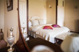 B&B / Chambres d'hotes Chateau Armand Heitz - Domaine Armand Heitz : photos des chambres