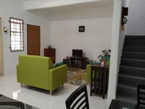 Afamily Homestay