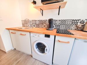 Appartements Le Bourget - petit studio - Grenoble : photos des chambres