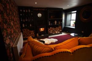 Charming 2-Bed House in West Cork Cupids Cottage