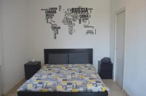 Zimmer mit Kingsize-Bett