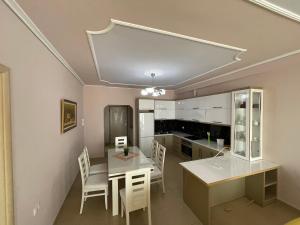 Gisis Apartment Sarande