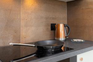 Sea Light Apartments by Renters