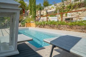 Villa la Rocca by Mmega