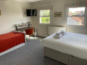 Family Room room in Hayward's at the Grasmere