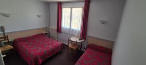 Hotels Le VAL du CANTAL : photos des chambres