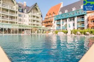 Résidence Pierre & Vacances Premium Presqu'Ile de la Touques - 多维尔 Résidence Pierre & Vacances Premium Presqu'Ile de la Touques - 多维尔