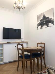 Apartment quartier St Louis - 10 mins walking Château Versailles