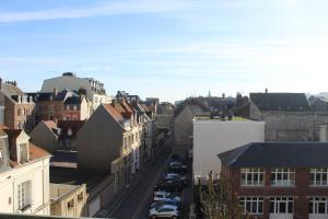 Appartements L'entre port & mer - Vue mer - Proxi gare plage & quai - Hyper-Centre - Parking gratuit : photos des chambres